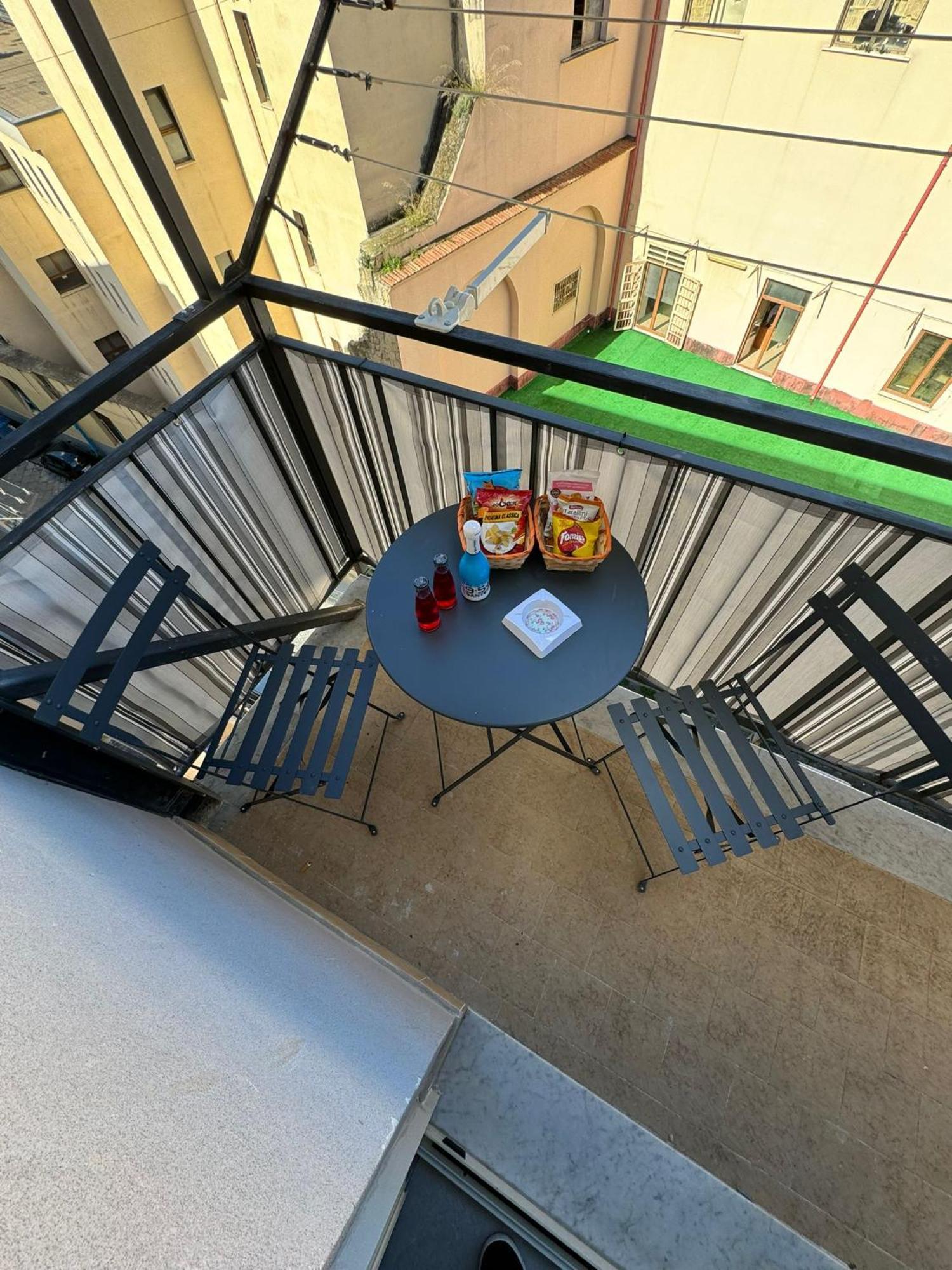 B&B Piccololucio2 Napoli Eksteriør bilde